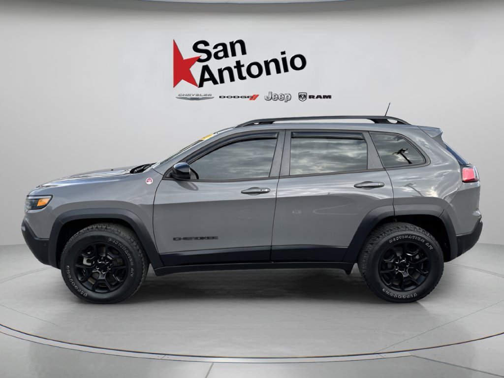 Used 2023 Jeep Cherokee Trailhawk w/ Trailer Tow Group AWD/4WD image 8