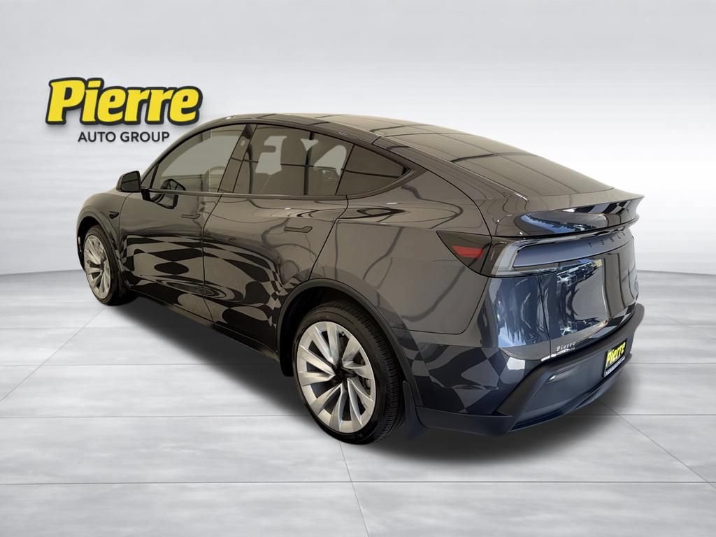 Used 2026 Tesla Model Y AWD image 2