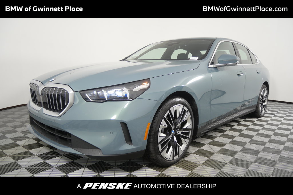 Certified 2027 BMW 530i RWD image 1