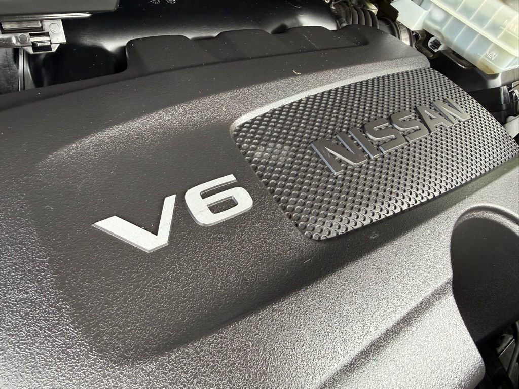 Used 2017 Nissan Pathfinder SL FWD image 6