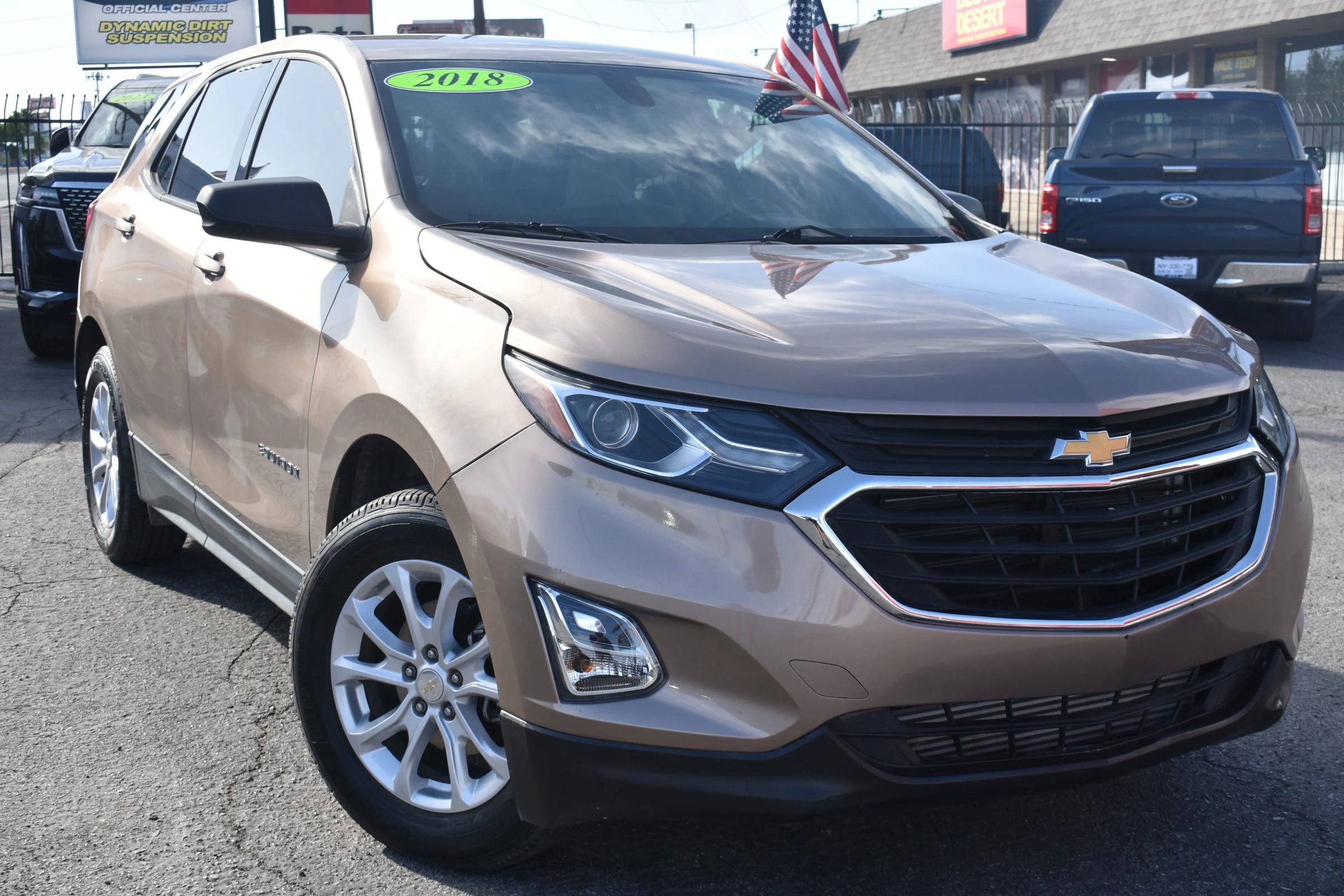 Used 2018 Chevrolet Equinox LS FWD image 1