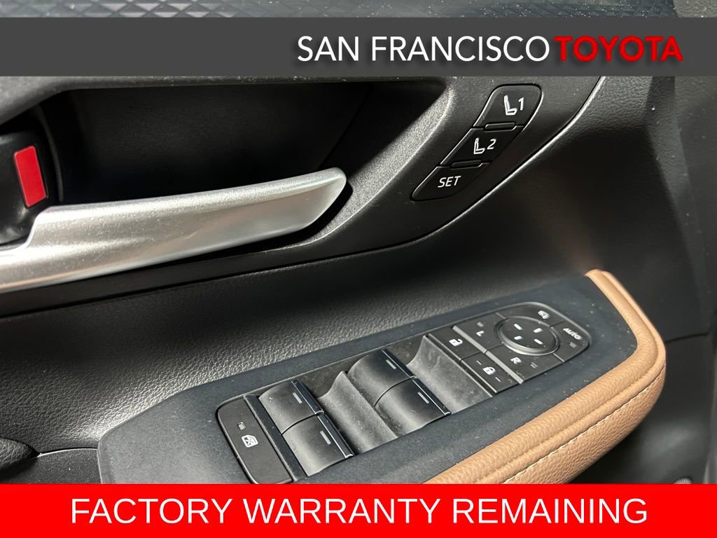 Used 2024 Toyota Grand Highlander AWD Hybrid image 40