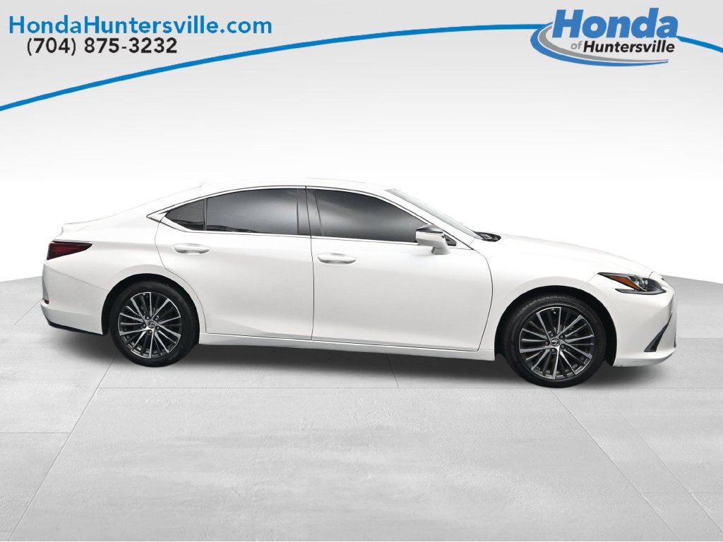 Used 2025 Lexus ES 350 w/ Premium Package FWD image 9