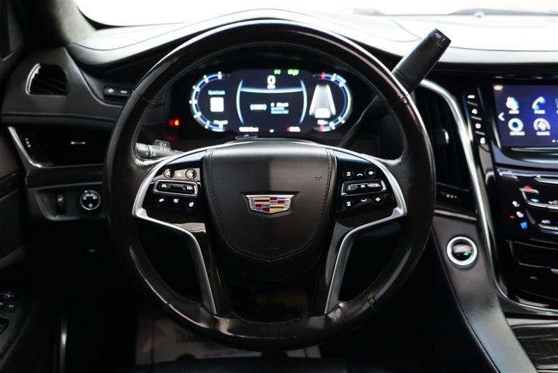 Used 2018 Cadillac Escalade ESV Platinum AWD/4WD image 54