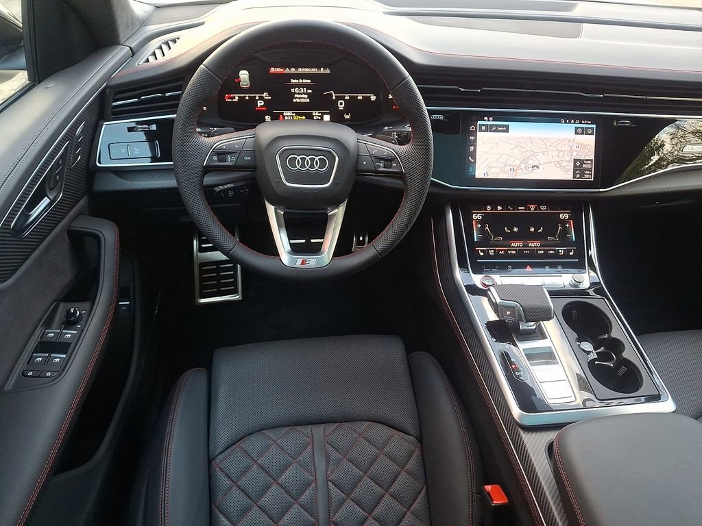 Certified 2025 Audi SQ8 Prestige image 4