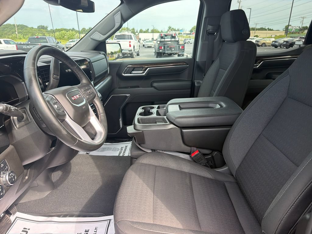 Used 2023 GMC Sierra 1500 Elevation AWD/4WD image 15