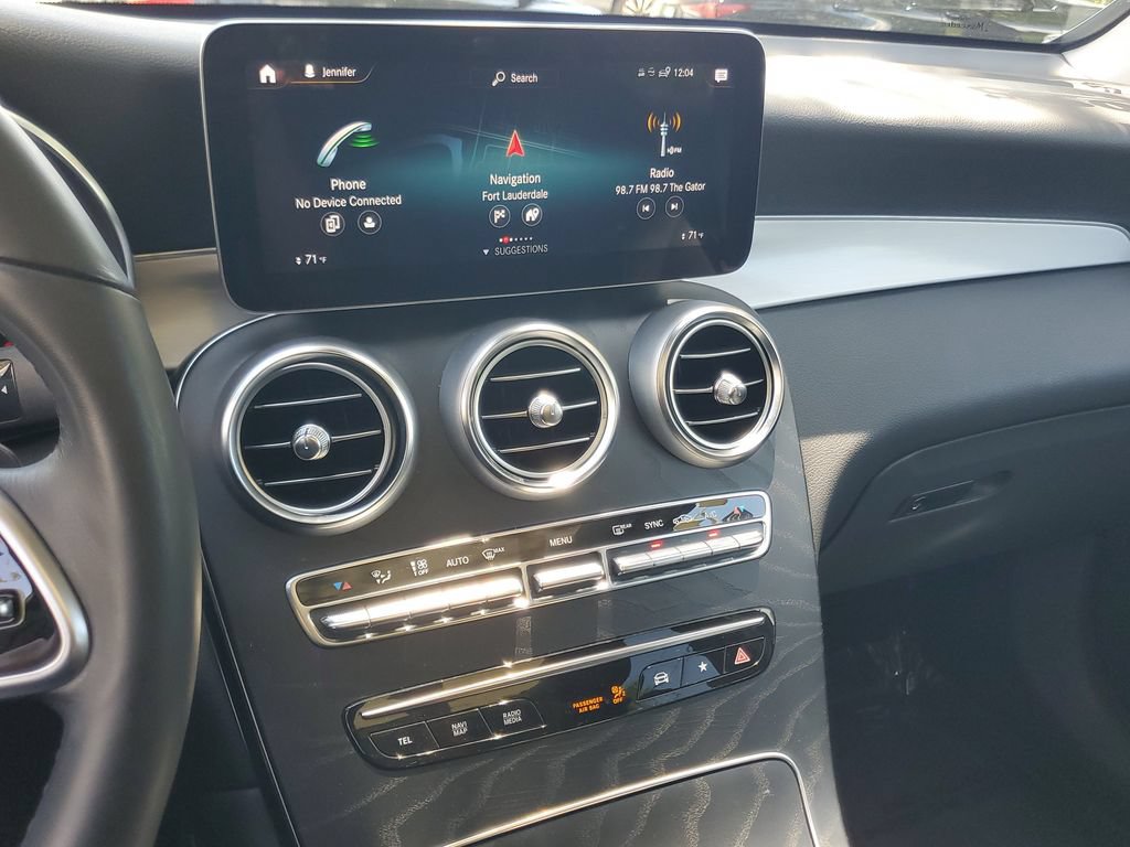 Used 2022 Mercedes-Benz GLC 300 4MATIC image 22