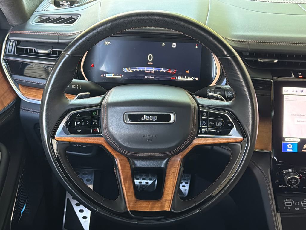 Used 2024 Jeep Grand Cherokee L Summit image 4