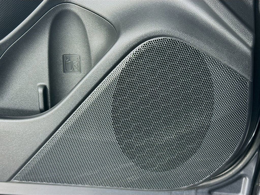 Used 2024 Subaru Forester Premium image 18