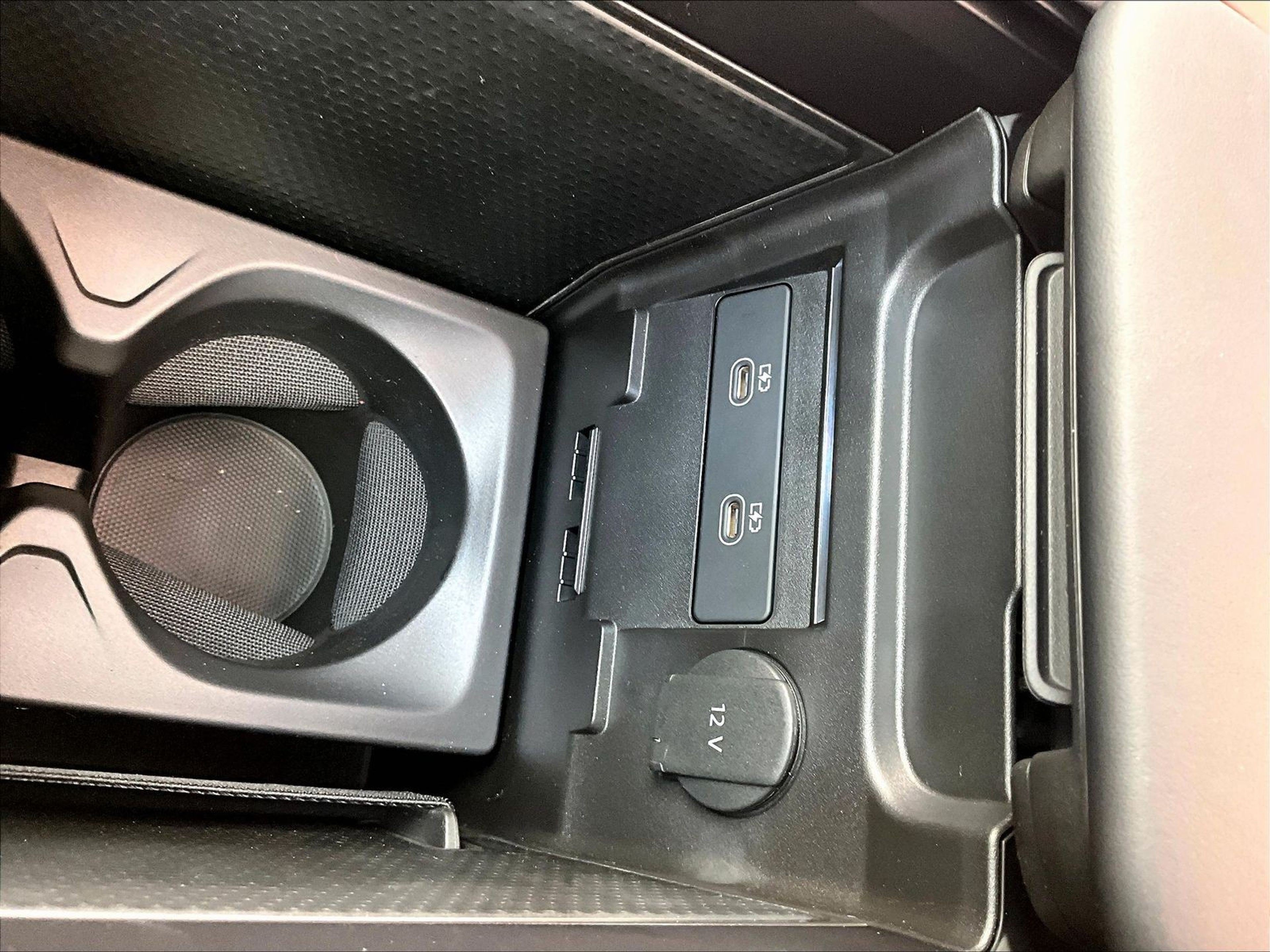 New 2026 Porsche Cayenne Electric AWD/4WD image 19
