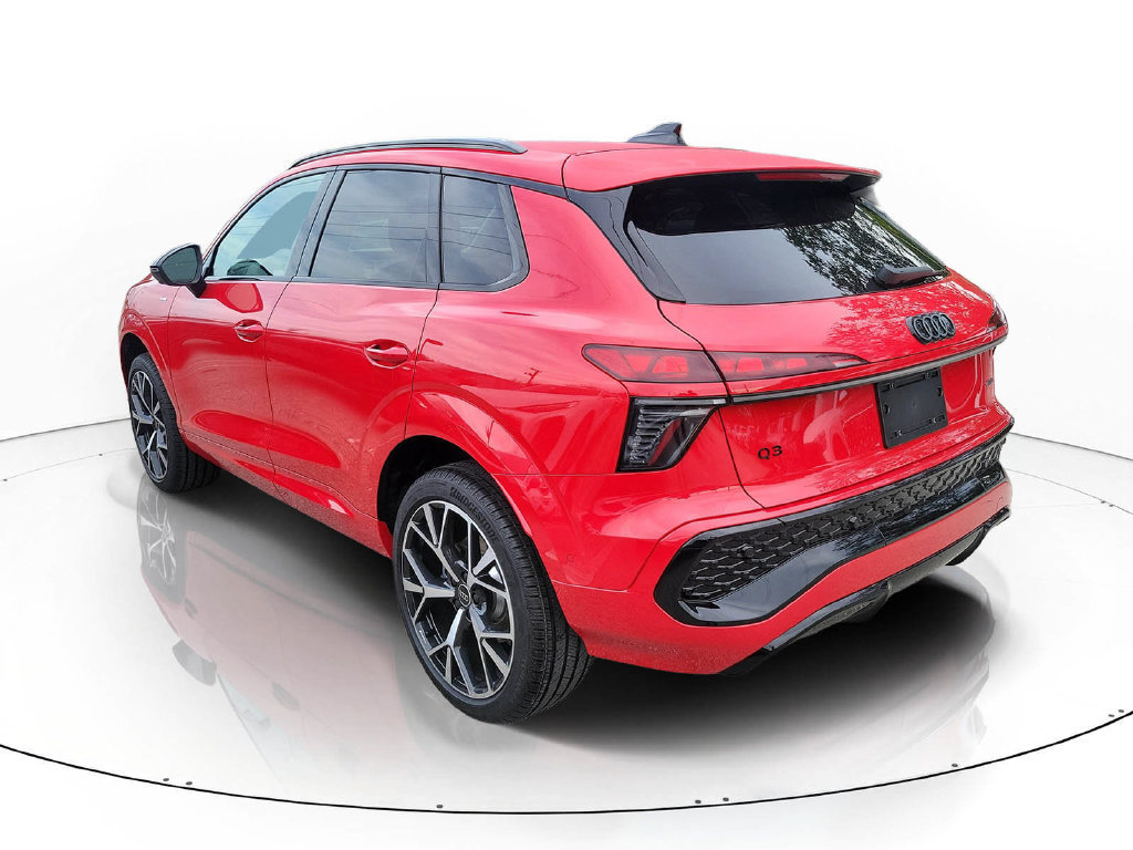 New 2026 Audi Q3 quattro 2.0T AWD/4WD image 3