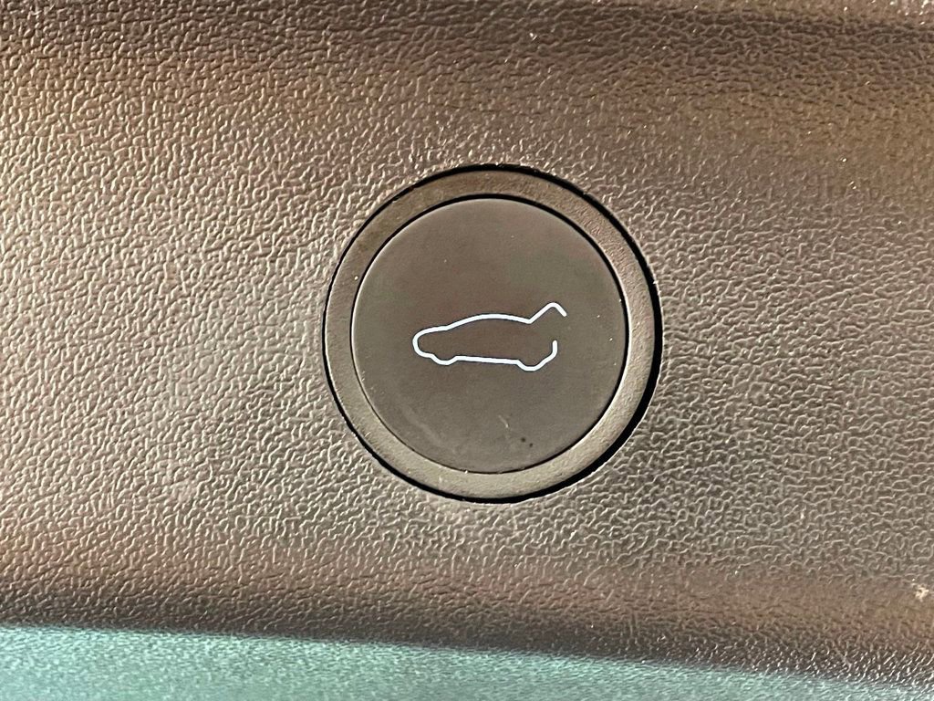 Used 2023 Tesla Model Y Long Range image 20