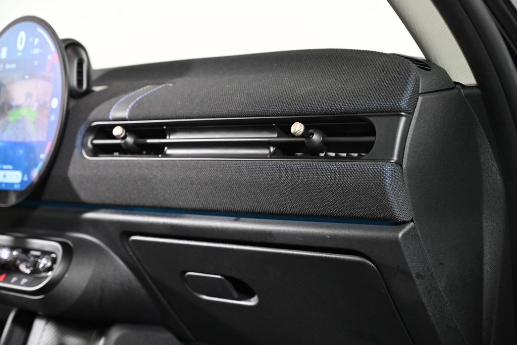 Certified 2025 MINI Cooper S image 22