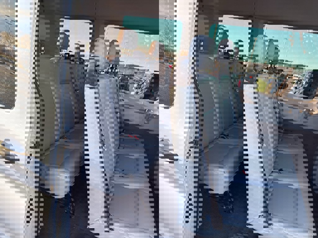 Used 2017 Ford Transit 150 XL image 18