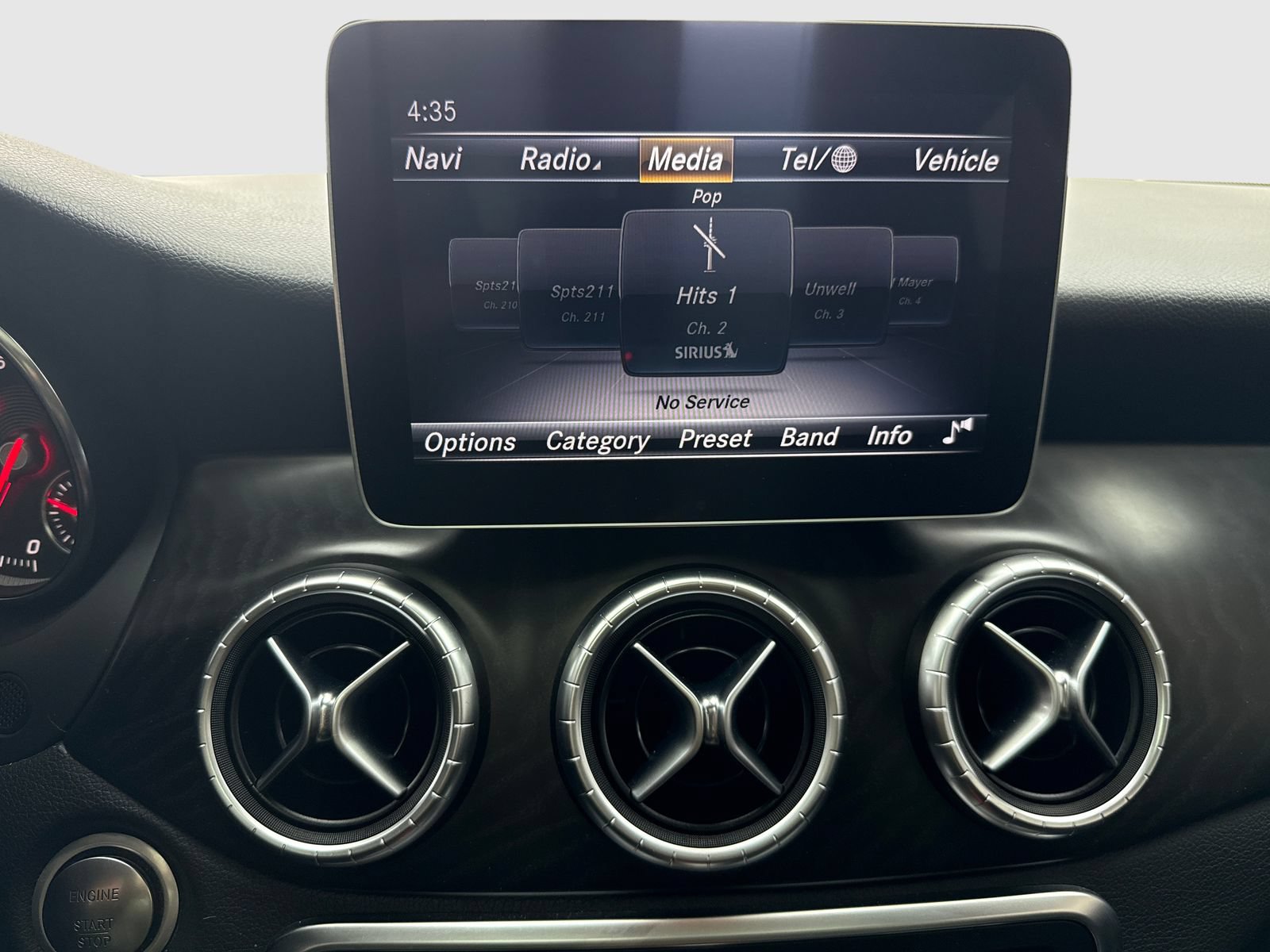 Used 2019 Mercedes-Benz CLA 250 image 24