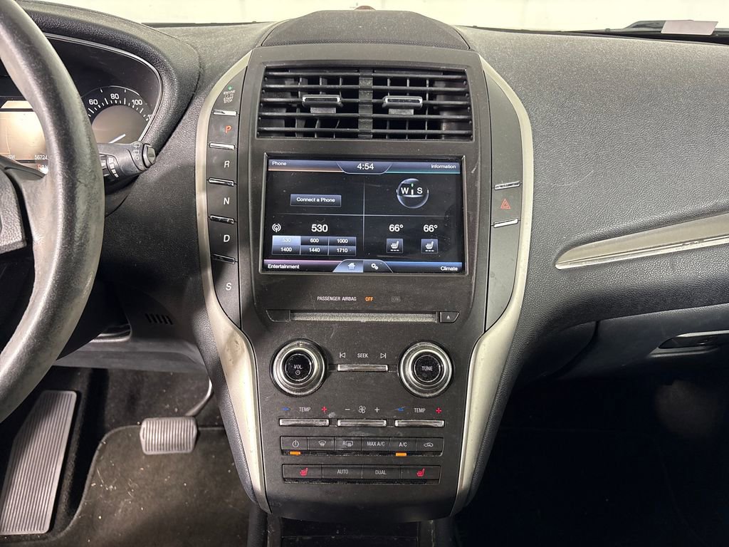 Used 2015 Lincoln MKC FWD image 29