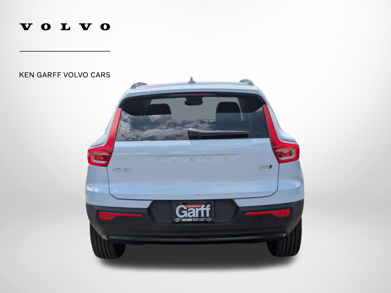 New 2026 Volvo XC40 B5 Plus w/ Protection Package Premier image 4