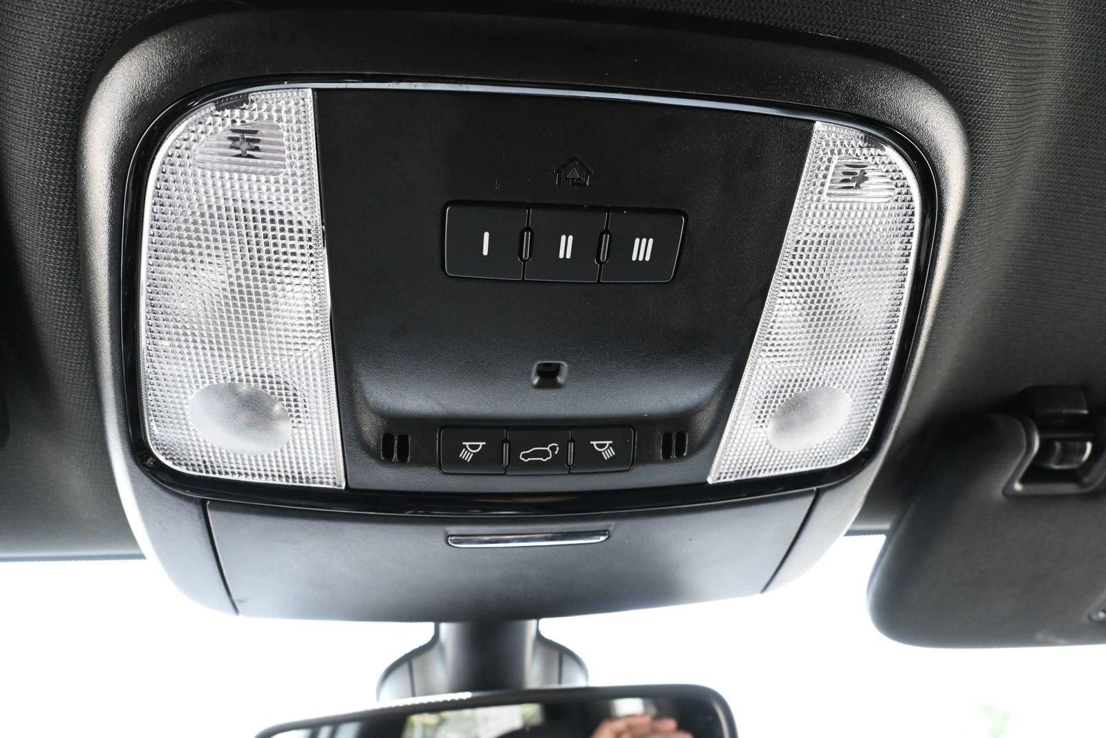 Used 2025 Dodge Durango GT RWD image 18