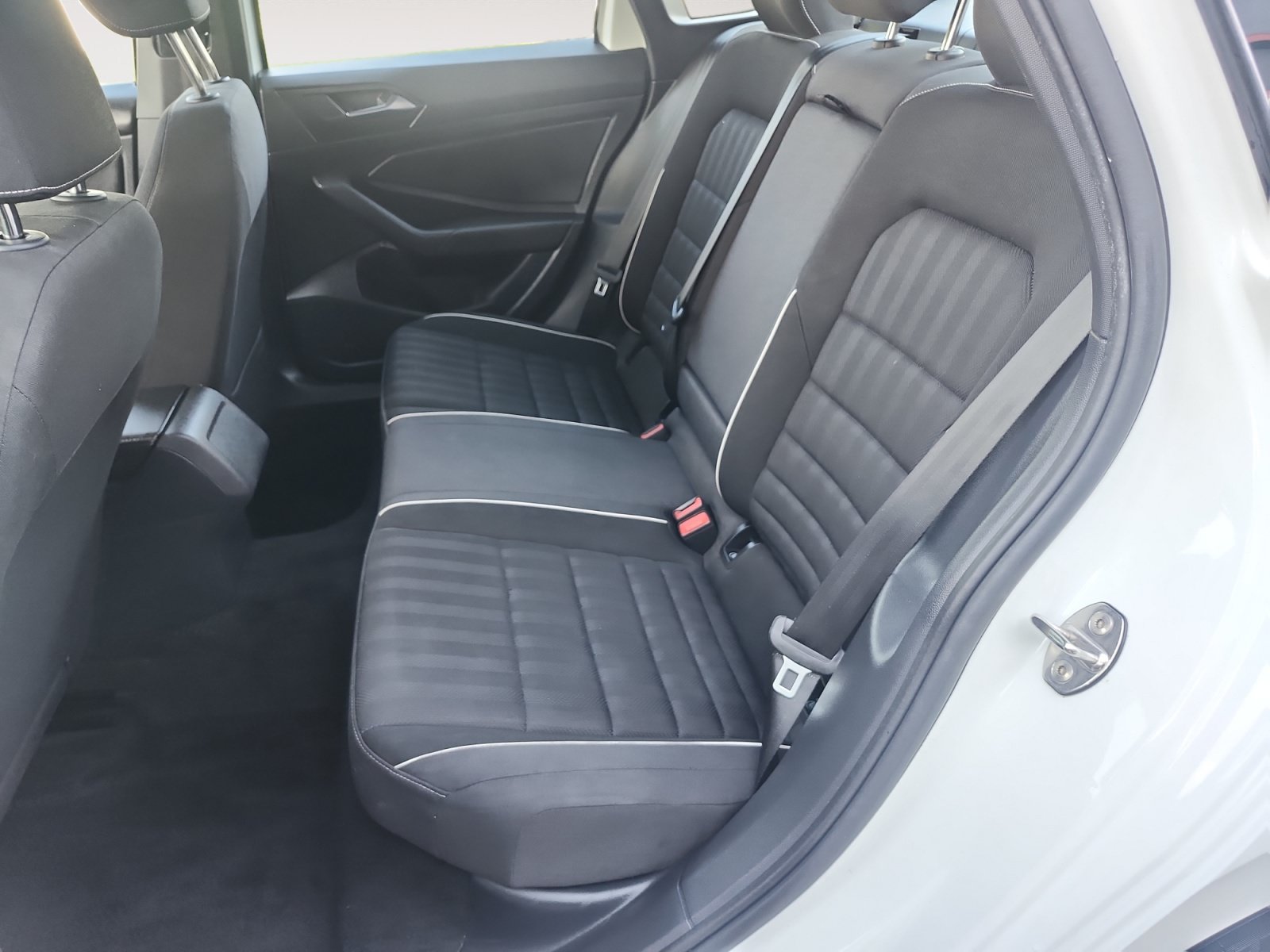 Used 2024 Volkswagen Jetta Sport FWD image 13
