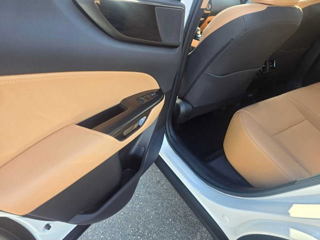 Certified 2025 Lexus NX 250 FWD w/ Accessory Package (2T) image 16