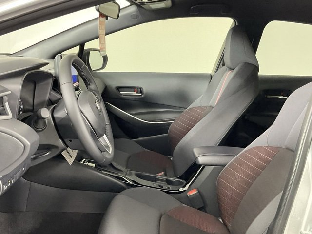 Used 2025 Toyota Corolla SE image 8