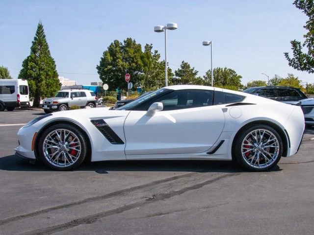 Used 2016 Chevrolet Corvette Z06 w/ Chrome Badge Package image 4