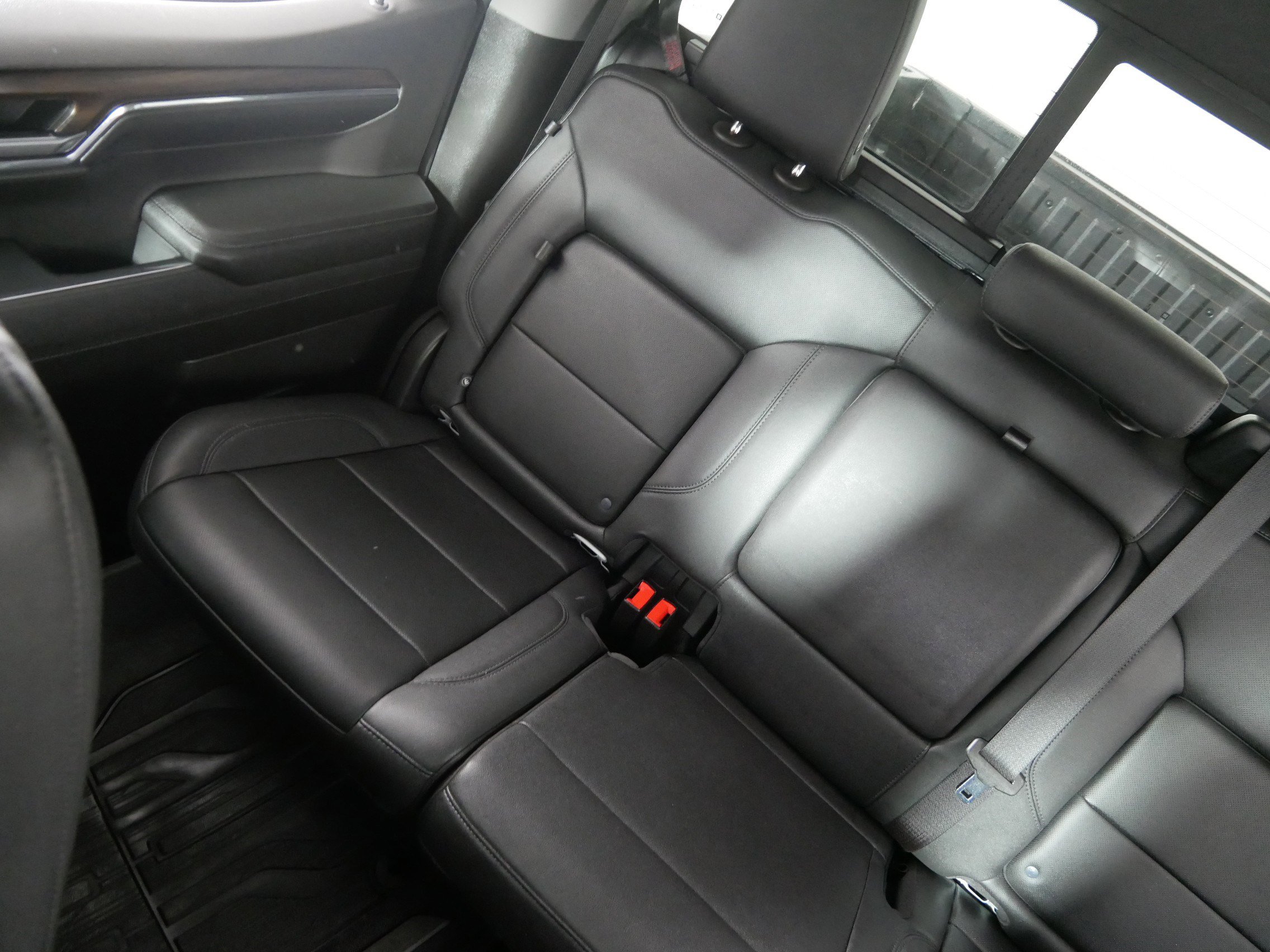 Used 2023 GMC Sierra 1500 SLT w/ SLT Premium Plus Package image 12