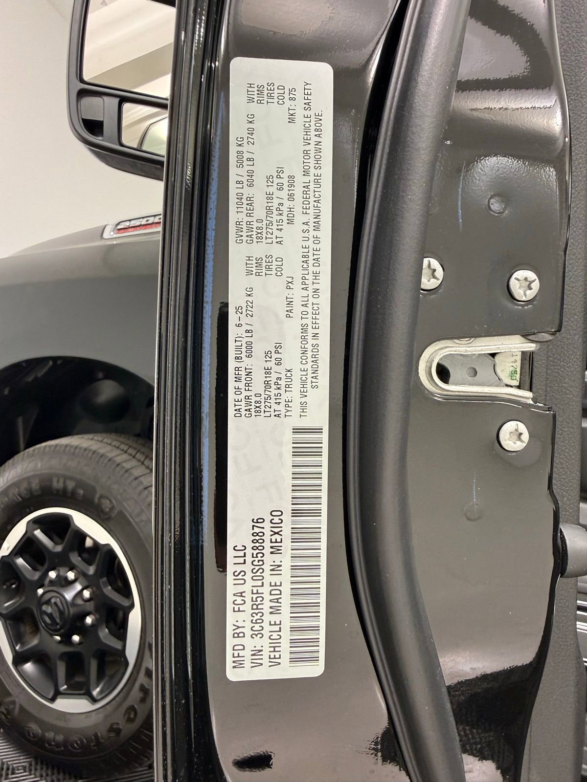 Used 2025 RAM 2500 Laramie image 17