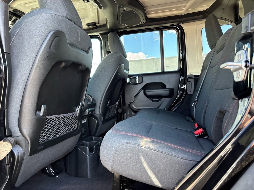 Used 2025 Jeep Wrangler Unlimited Rubicon image 22
