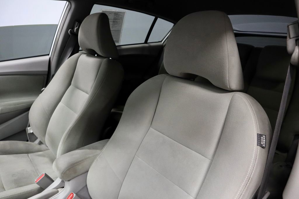 Used 2013 Honda Insight LX image 26