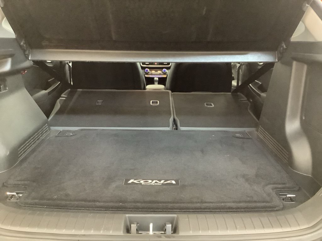 Used 2020 Hyundai Kona Ultimate AWD/4WD image 16