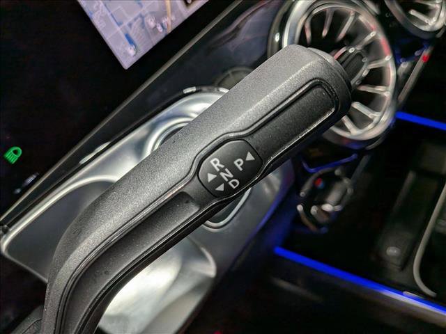 Certified 2023 Mercedes-Benz EQB 300 4MATIC image 15