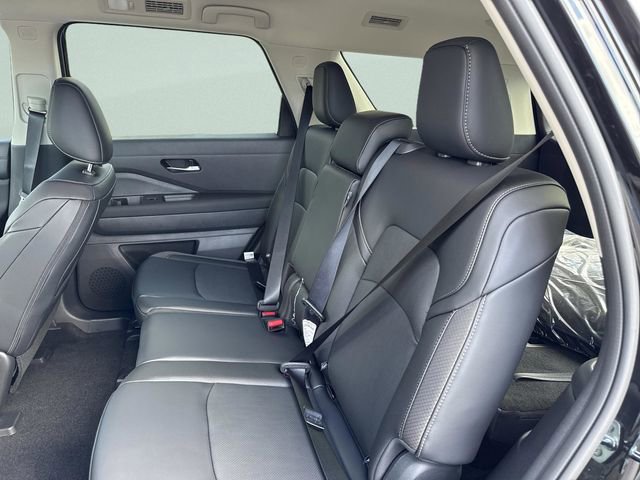 New 2026 Nissan Pathfinder SL FWD image 26
