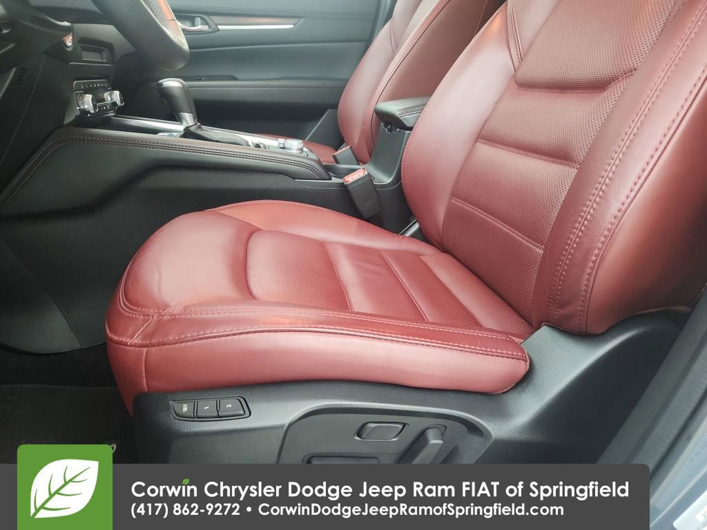 Used 2025 MAZDA CX-5 Carbon Edition image 19