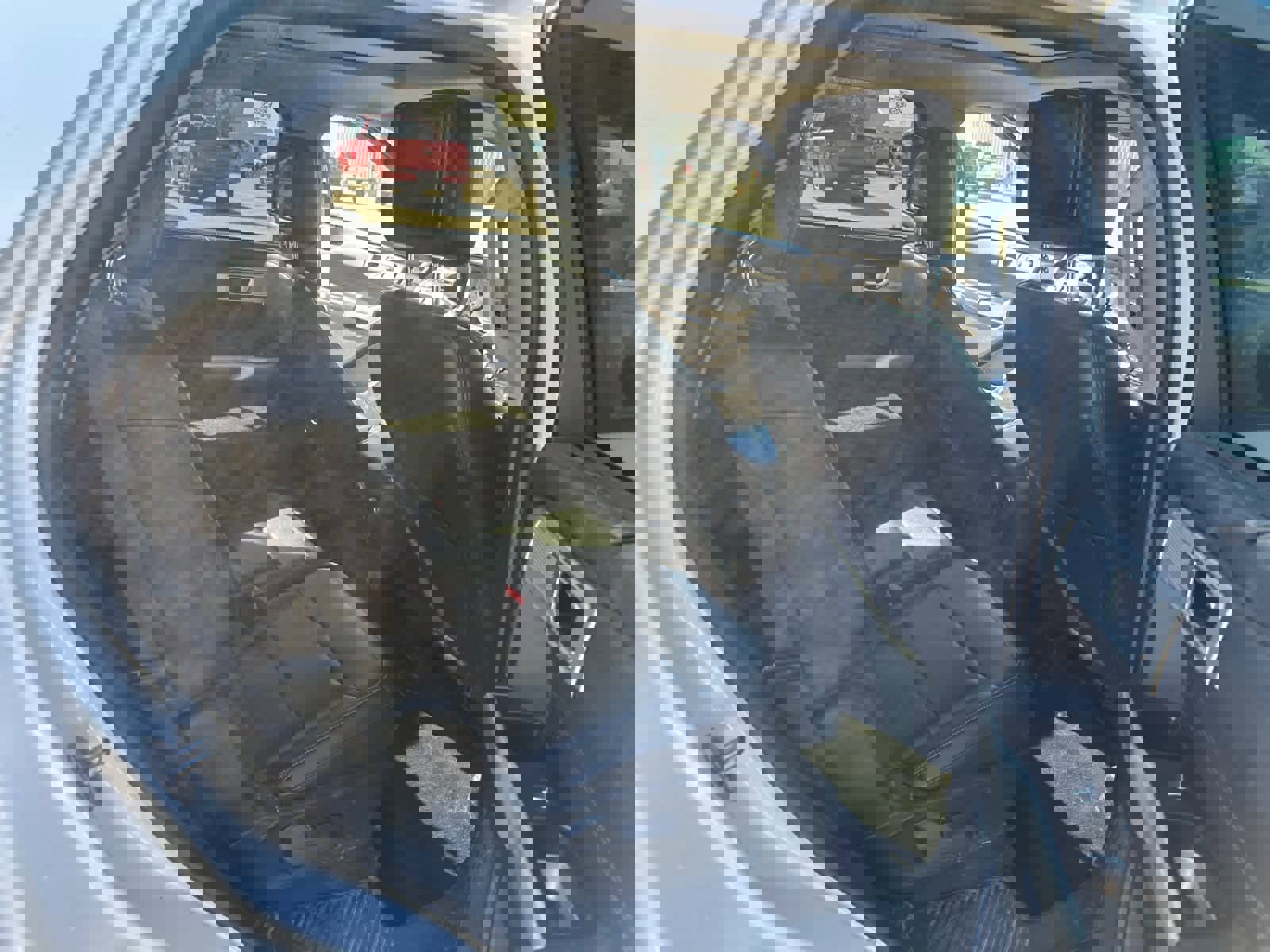 Certified 2022 Ford Explorer Limited w/ Class IV Trailer Tow Package image 18