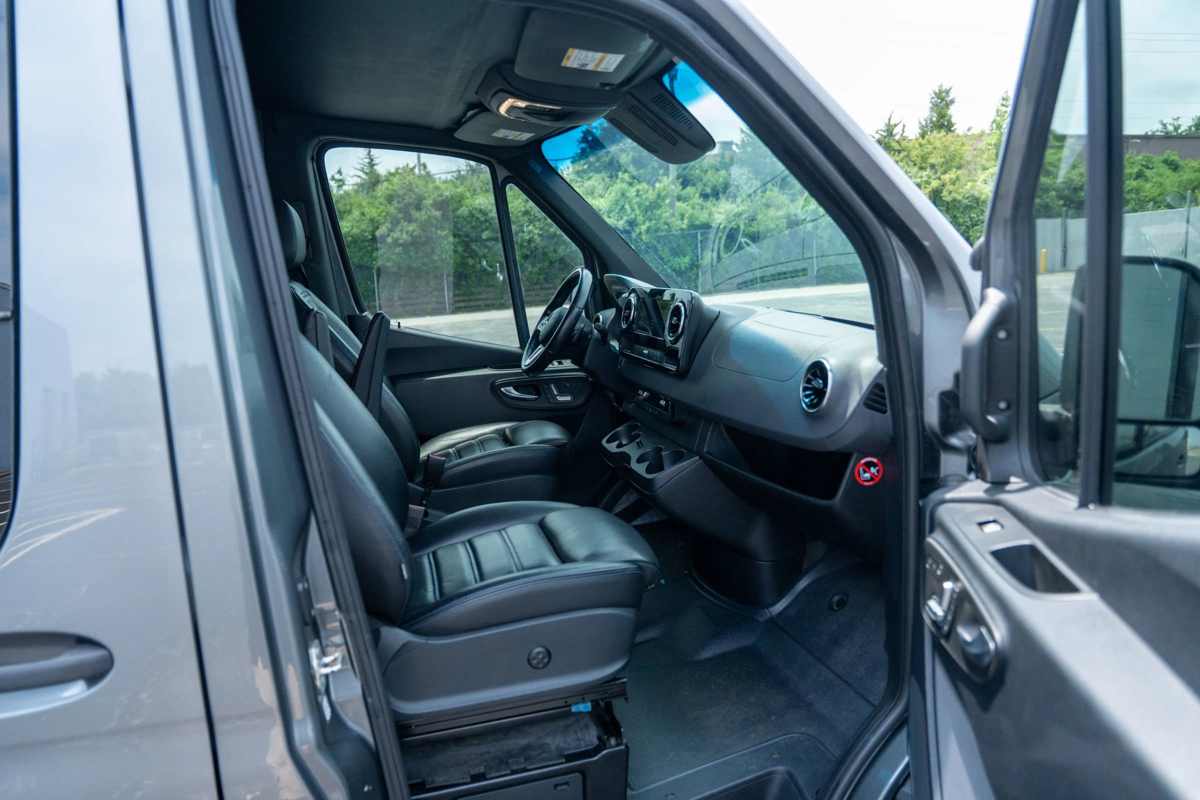 Used 2019 Mercedes-Benz Sprinter 4x4 144 image 20