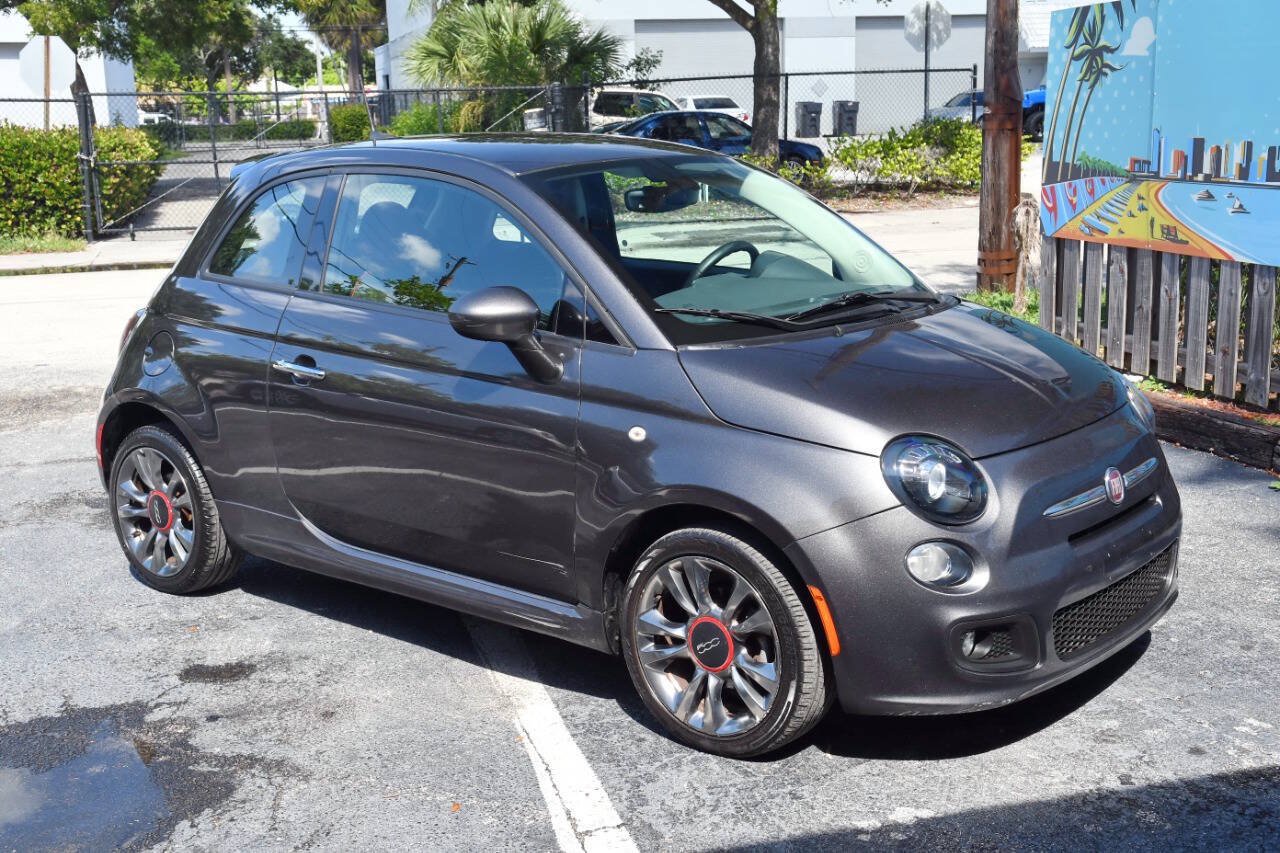 Used 2017 FIAT 500 Pop w/ Sport Appearance Package FWD image 33