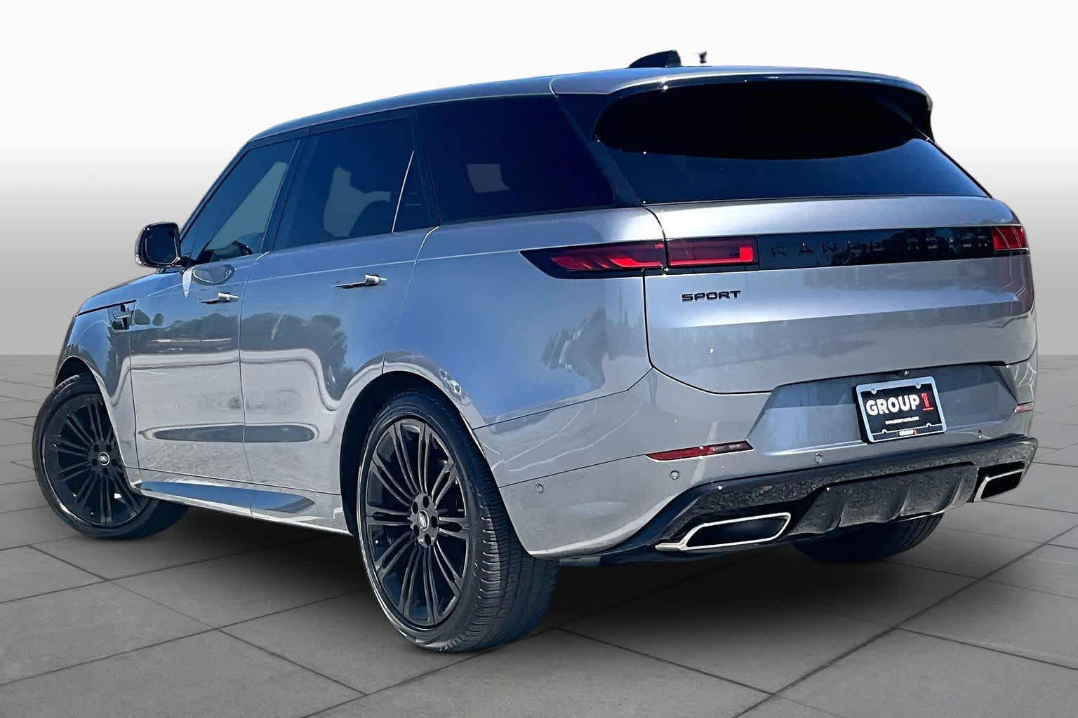 Used 2024 Land Rover Range Rover Sport Dynamic SE AWD/4WD image 12