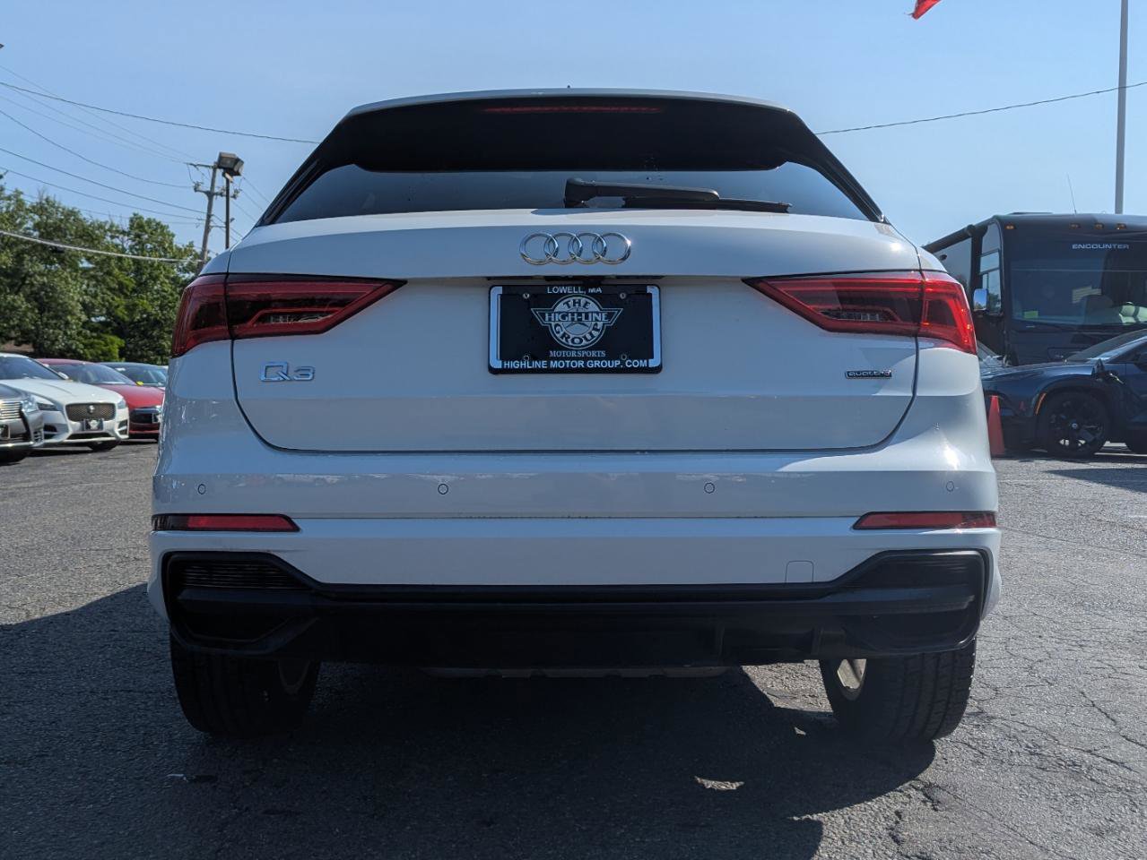 Used 2020 Audi Q3 2.0T Prestige AWD/4WD image 9