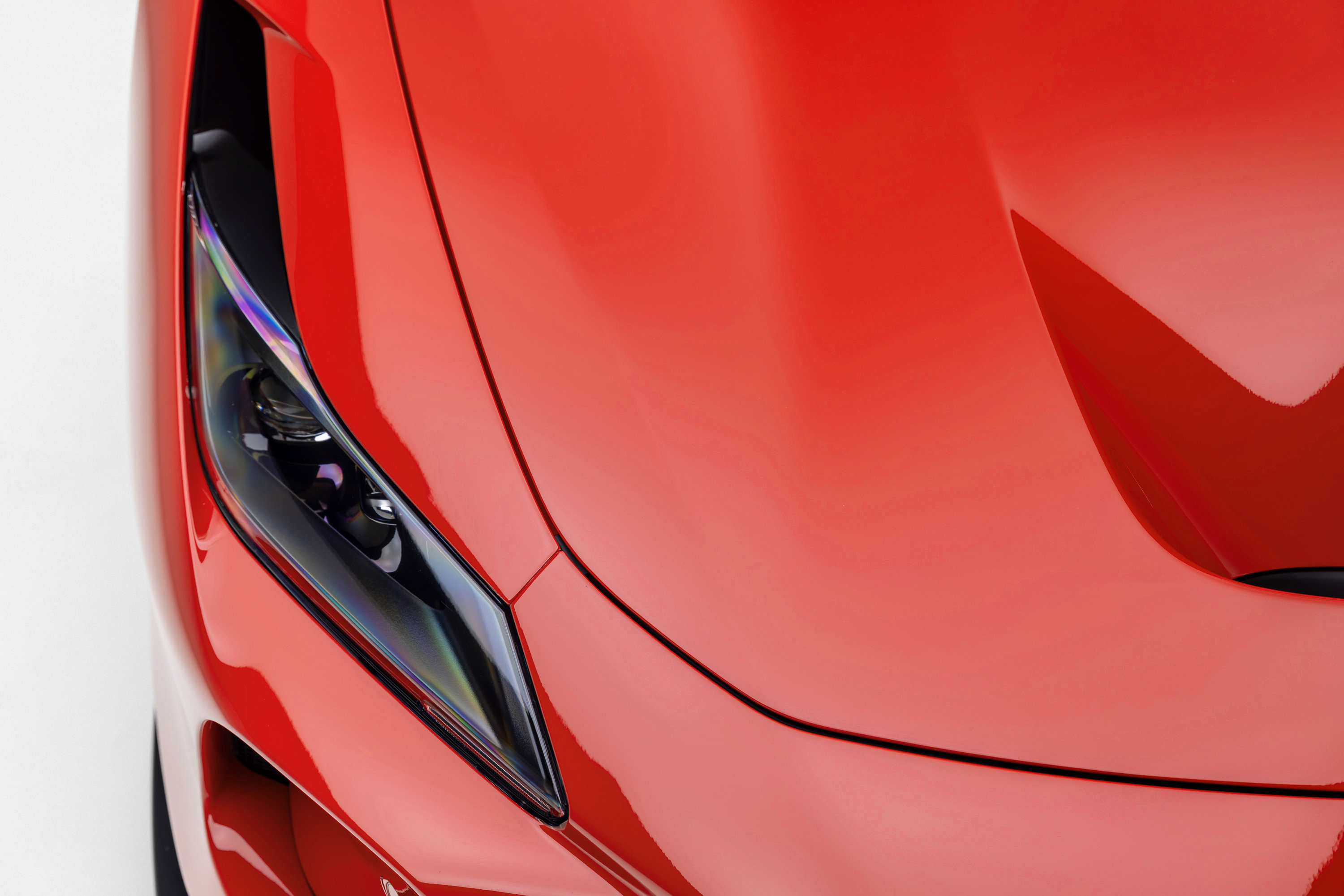 Certified 2022 Ferrari F8 Tributo RWD image 25