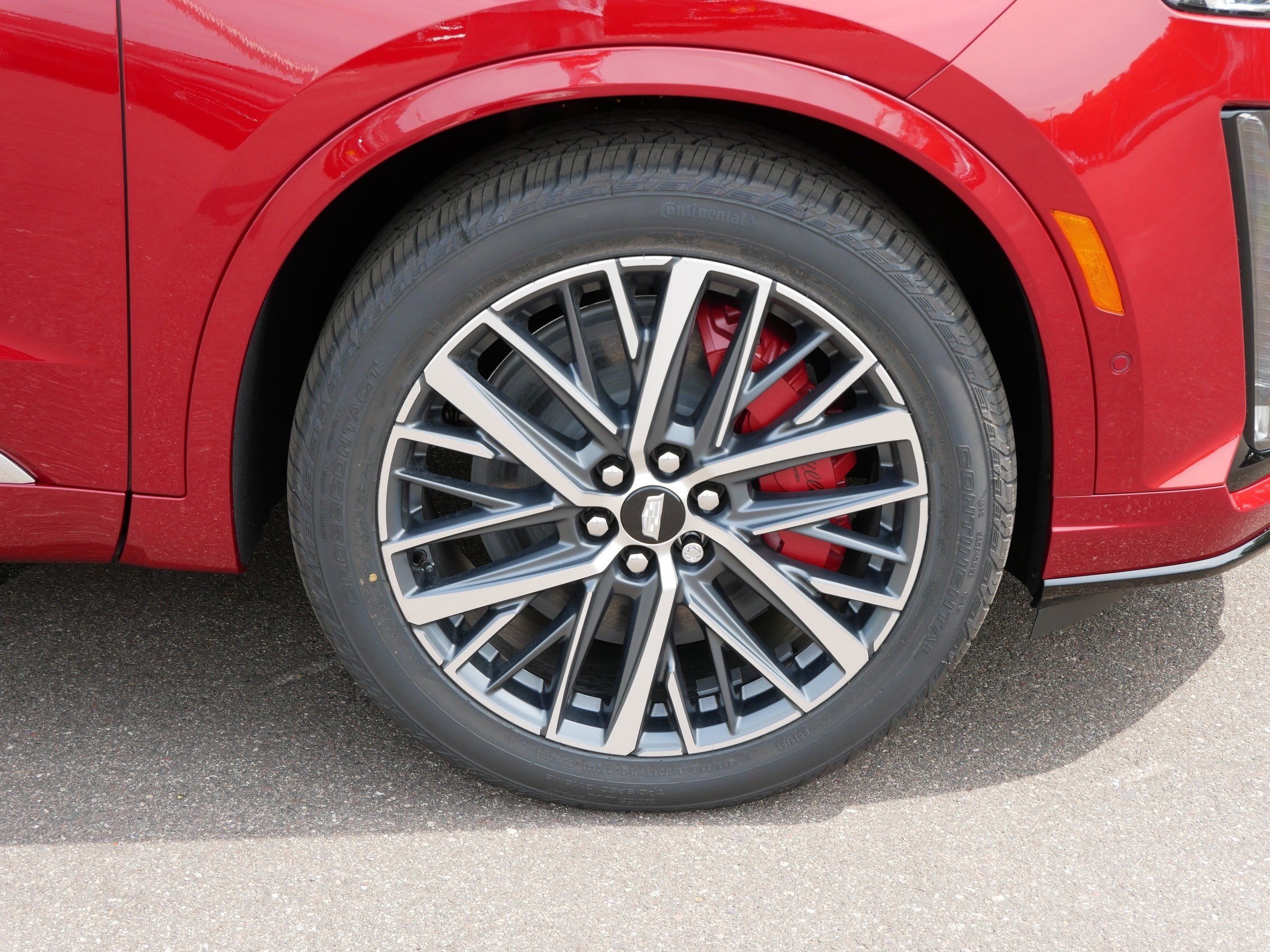 New 2025 Cadillac XT6 Sport w/ Technology Package image 13