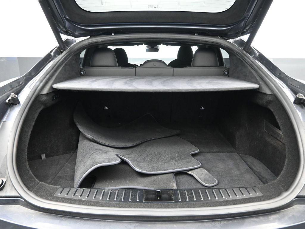Used 2022 Tesla Model S Plaid image 34