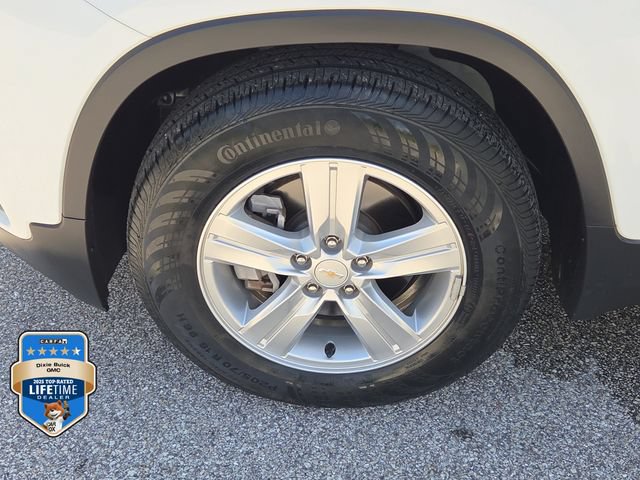 Certified 2022 Chevrolet Trax LT w/ LT Convenience Package FWD image 6