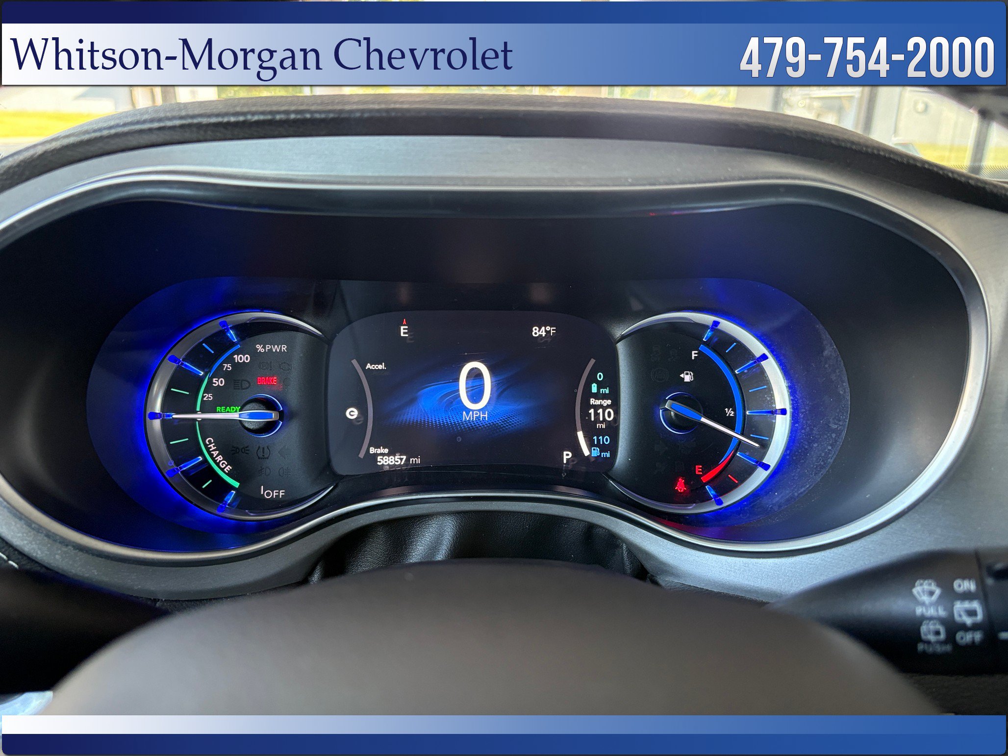 Used 2024 Chrysler Pacifica Premium FWD image 18
