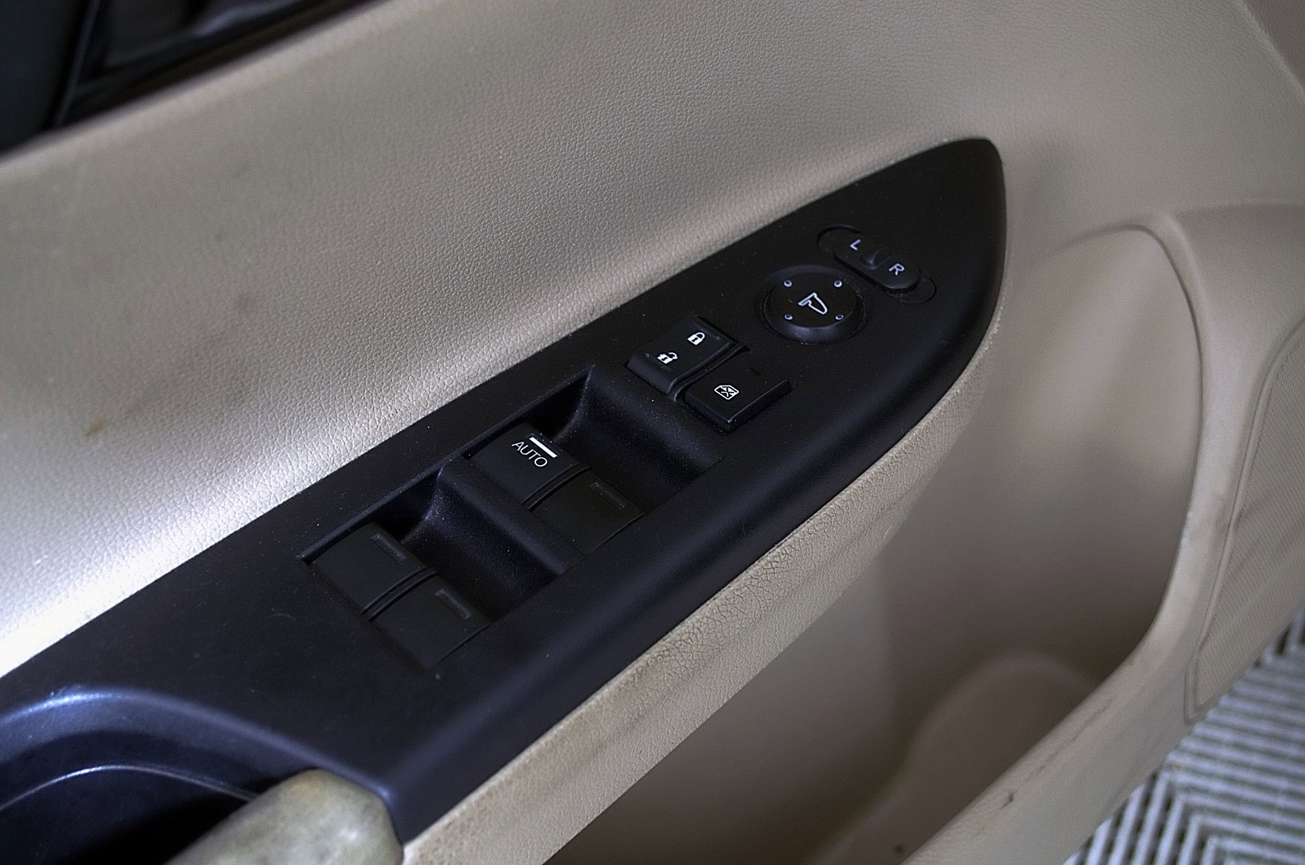 Used 2016 Honda Accord LX image 16