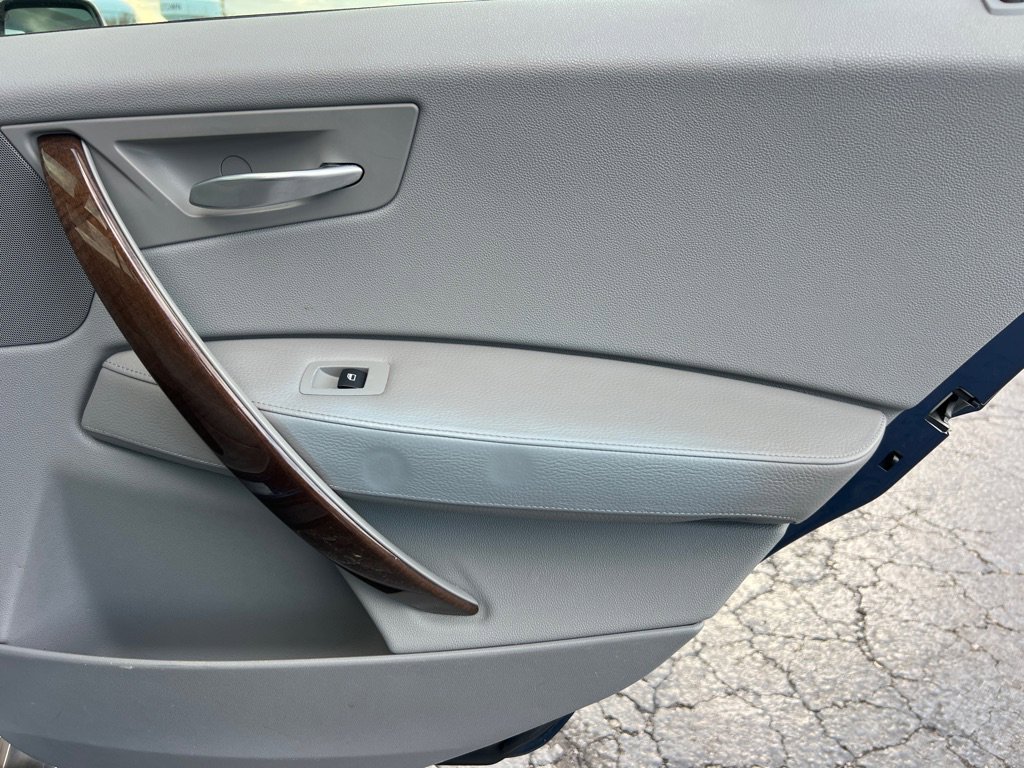 Used 2006 BMW X3 3.0i image 14