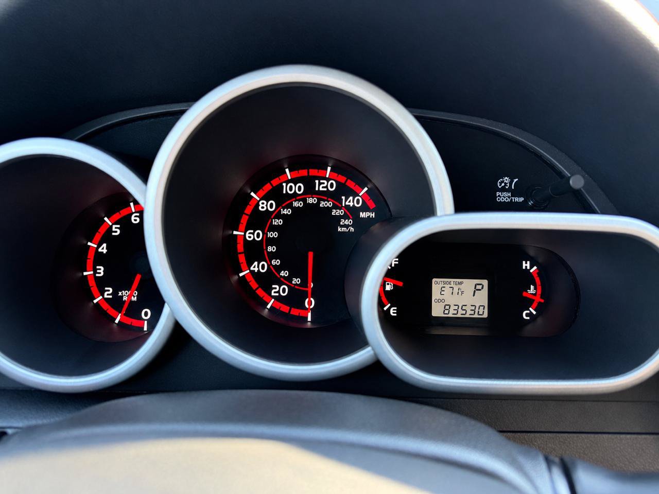 Used 2009 Pontiac Vibe AWD image 14