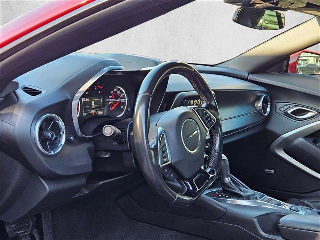 Used 2018 Chevrolet Camaro LT image 10