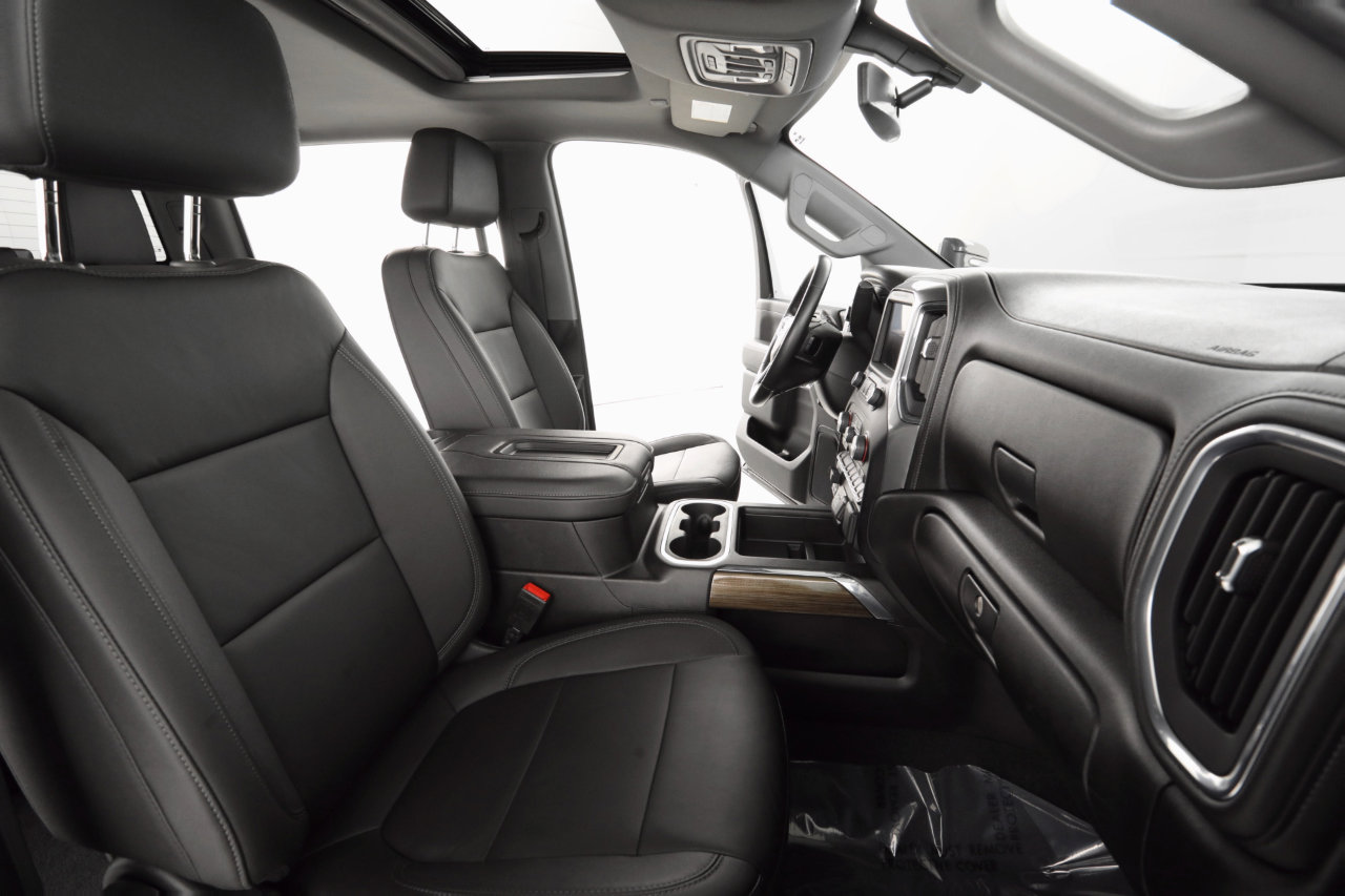 Used 2022 Chevrolet Silverado 2500 LT w/ Midnight Edition image 23