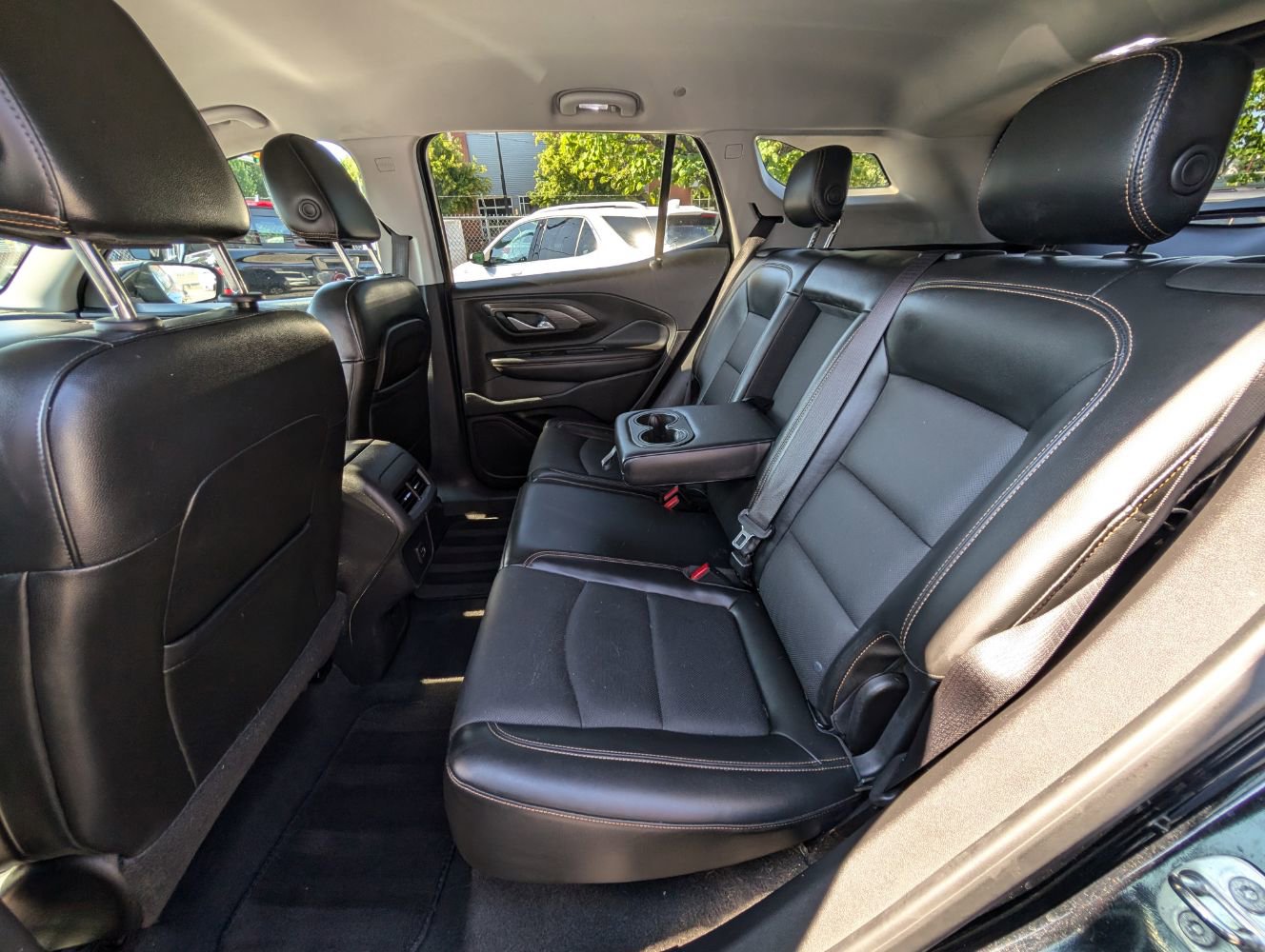 Used 2019 GMC Terrain SLT w/ Preferred Package image 17